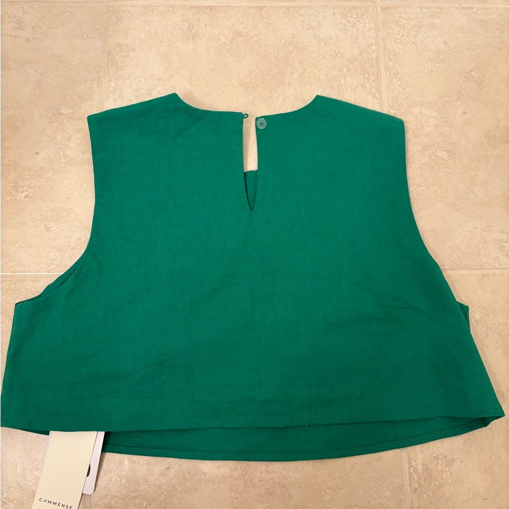 women’s cute crop top - brand new